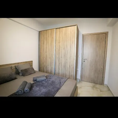 Stenija * باراليا ديونيسيو